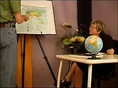 Profesorul rus matur javrelor tânăr student