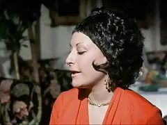 Maria vrea sa se casatoreasca