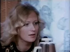 Mai mult, mai groase, întunecate