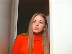 Pui de găină blonda are nevoie de mai mult