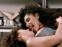 Office pasionaţi threesome incepand cu un joc de lesbiene