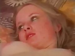Tweedledee şi Tweedledum dublu pătrunde alice