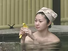 Japonia de primăvară spa naturale bush.